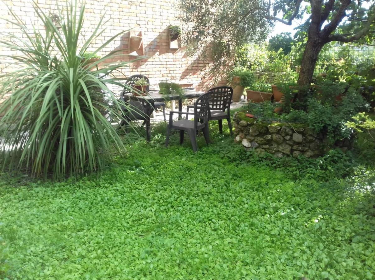 Casa Patti Alle Porte Di シエーナ エクステリア 写真